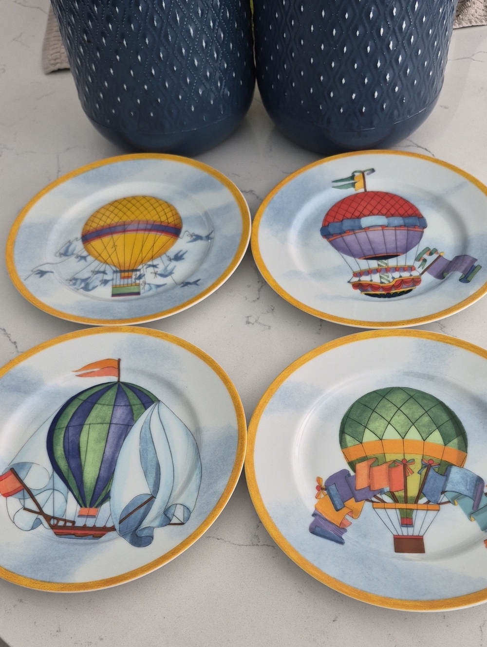 Williams Sonoma Hot Air Balloon Dessert Plates — Blue, Yellow, Green, Red 8"